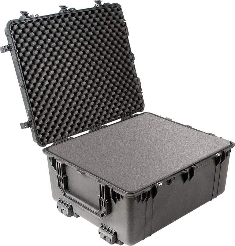 pelican-1690-foam-black-rolling-case-open